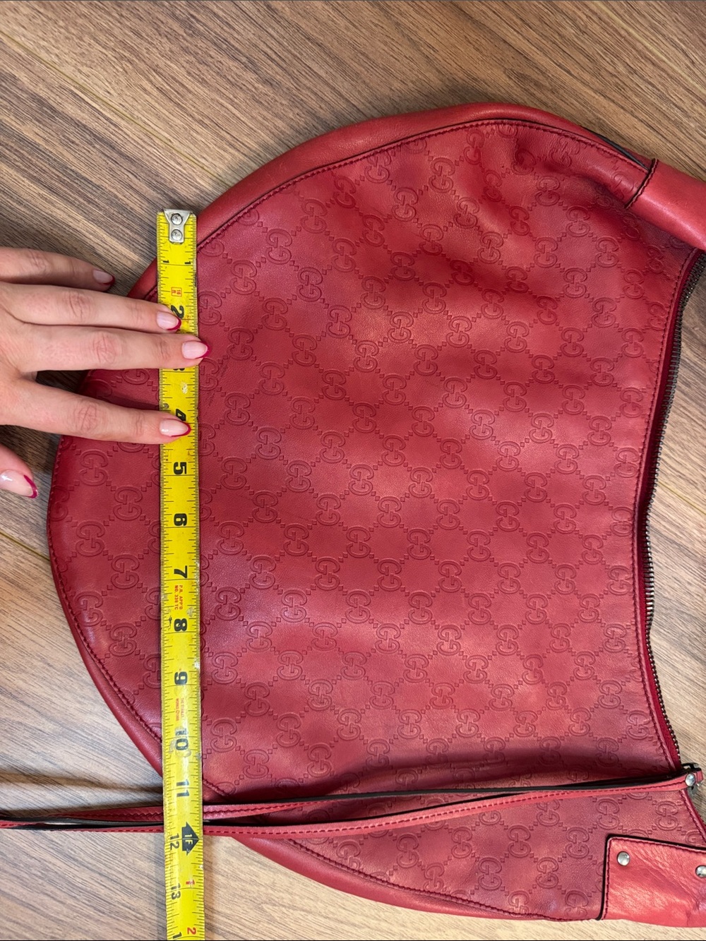Gucci Red Monogram Leather Hobo Shoulder Bag - Picture 4 of 16